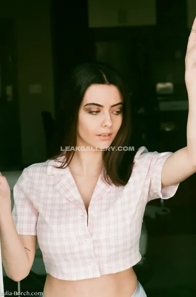 Juliaburch / juliaaburch Exclusive Leaked Nude Onlyfans #1425419