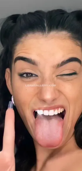 Dixiedamelio Exclusive Leaked Nude Onlyfans #2132049