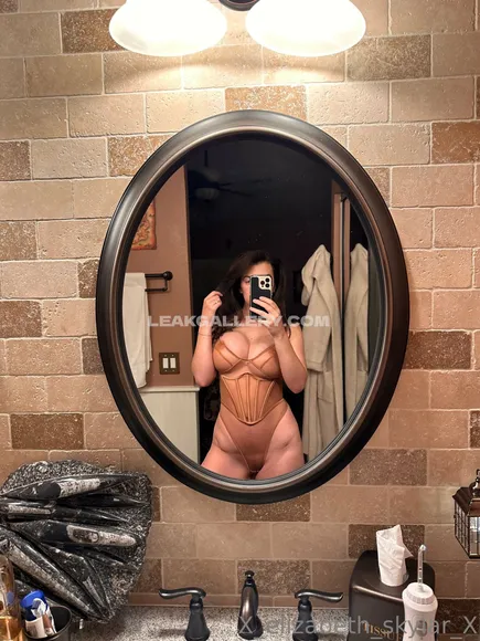 X_elizabeth_skylar_x Exclusive Leaked Nude Onlyfans #737500