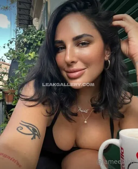 Jameelahh Exclusive Leaked Nude Onlyfans #1853408