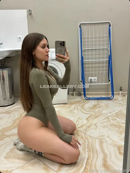 Wbery Exclusive Leaked Nude Onlyfans #482189