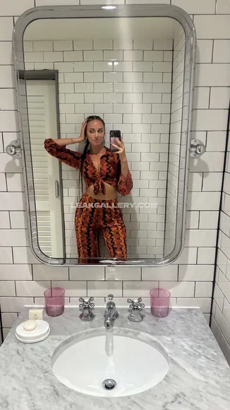 Yesjulz Exclusive Leaked Nude Onlyfans #935194