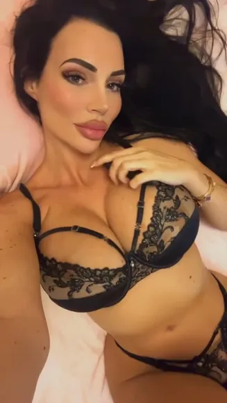 Yvonne_bar Exclusive Leaked Nude Onlyfans #1179715