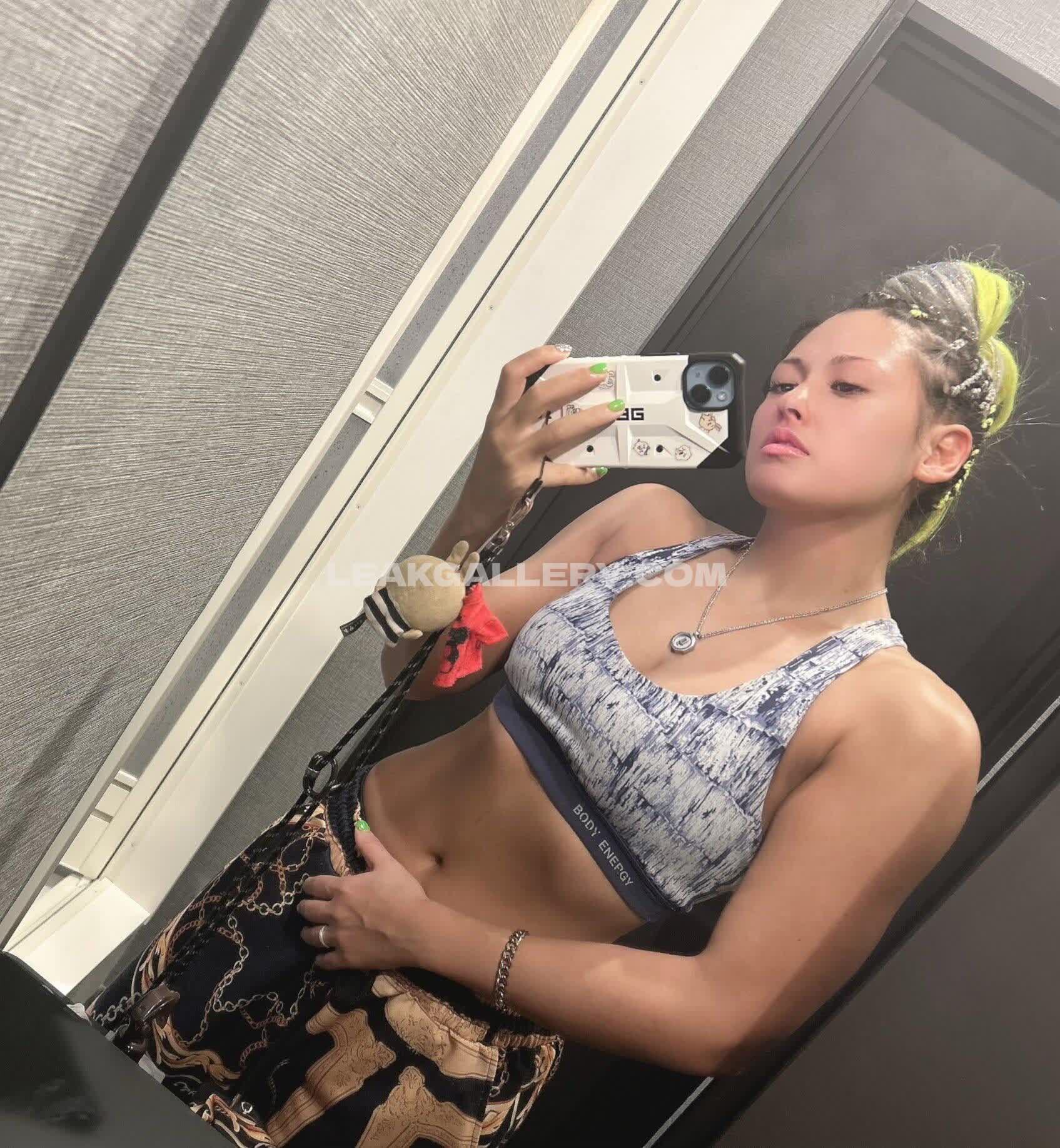 0221giulia OnlyFans Nudi in Esclusiva Trapela #7554225