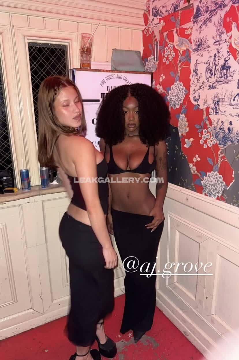 444ajsworld Exclusive Leaked Nude OnlyFans #7098734