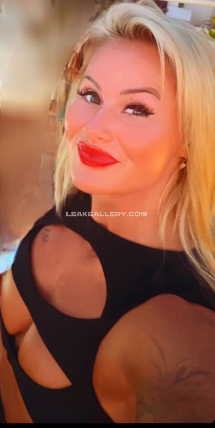 _dellespeegle_ / dellespeegle Exclusive Leaked Nude OnlyFans #3922424
