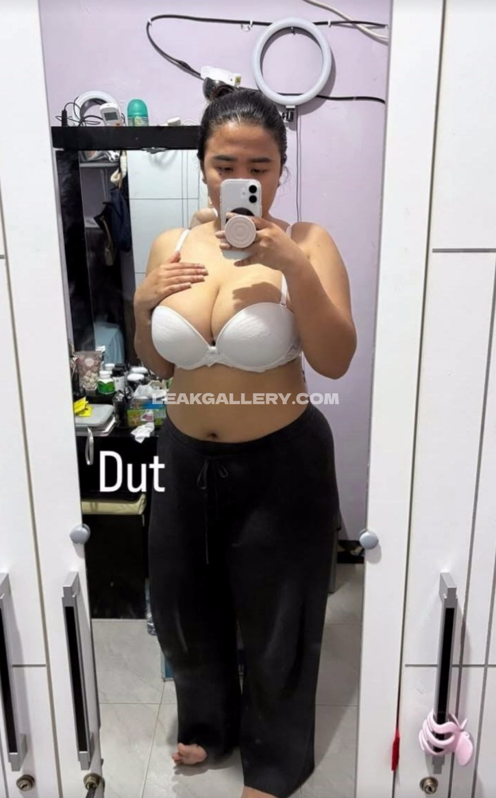 _eshafaradhiba_ Exclusive Leaked Nude OnlyFans #8001905