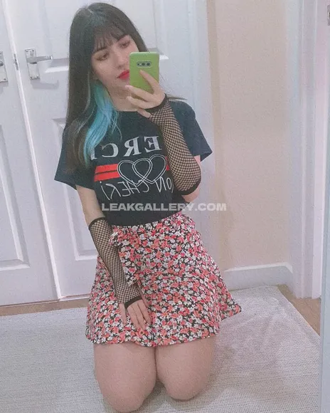 _ezbae_ Exclusive Leaked Nude OnlyFans #7749524