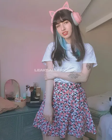 _ezbae_