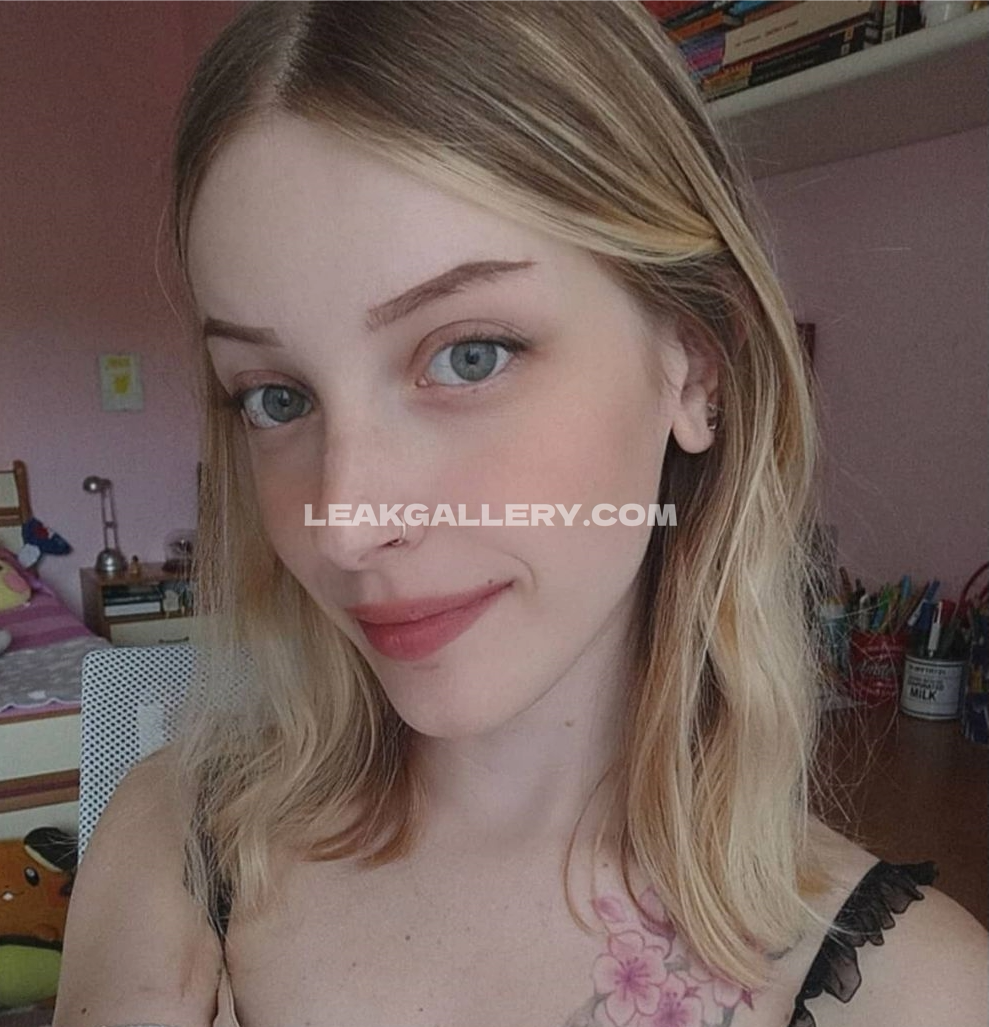 Agneseinnocente Exclusive Leaked Nude OnlyFans #4077522