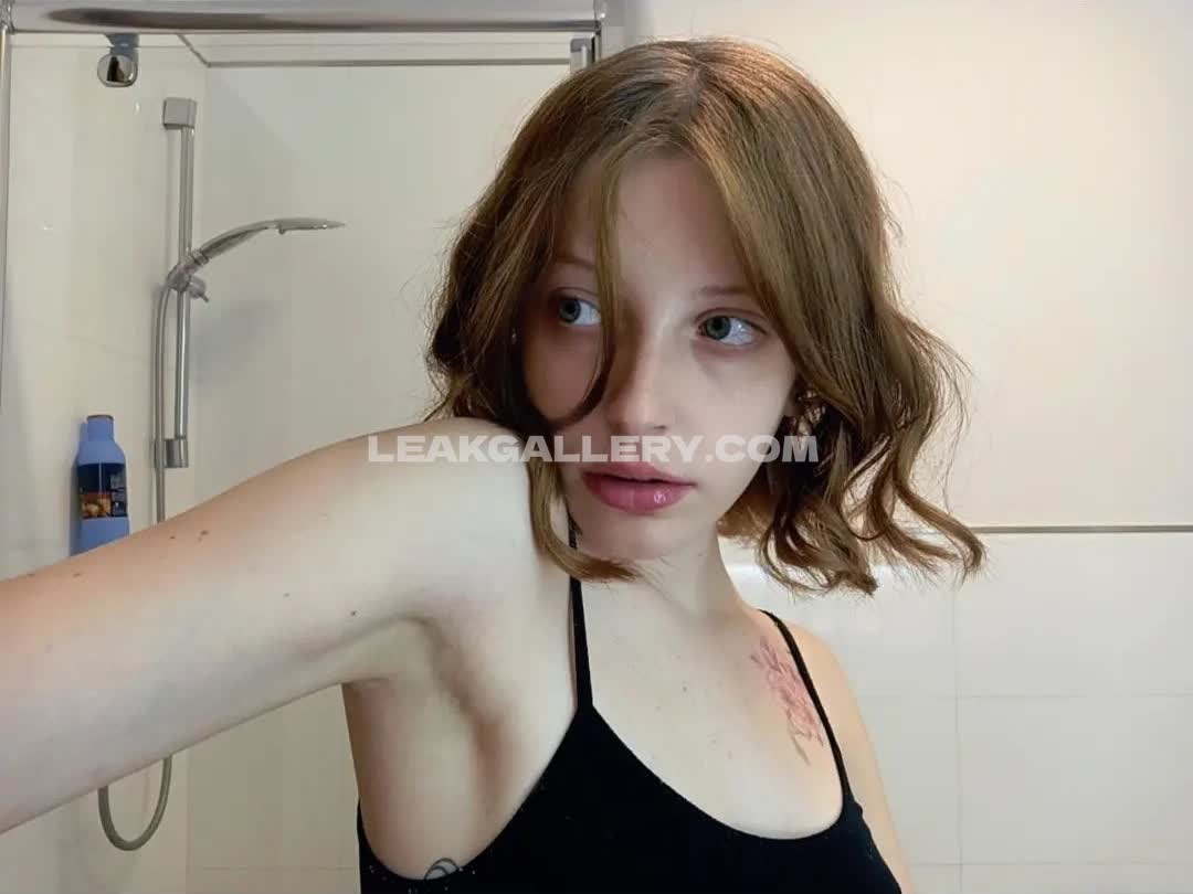 Agneseinnocente Exclusive Leaked Nude OnlyFans #4081476