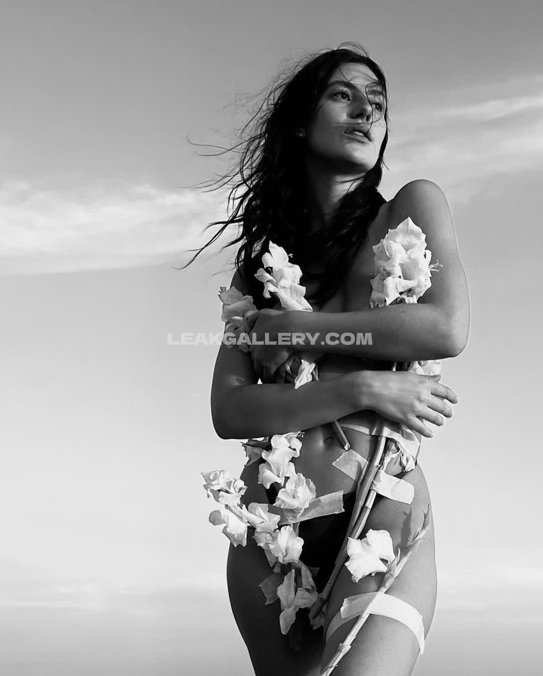 Aleguilmant Exclusive Leaked Nude OnlyFans #5138345