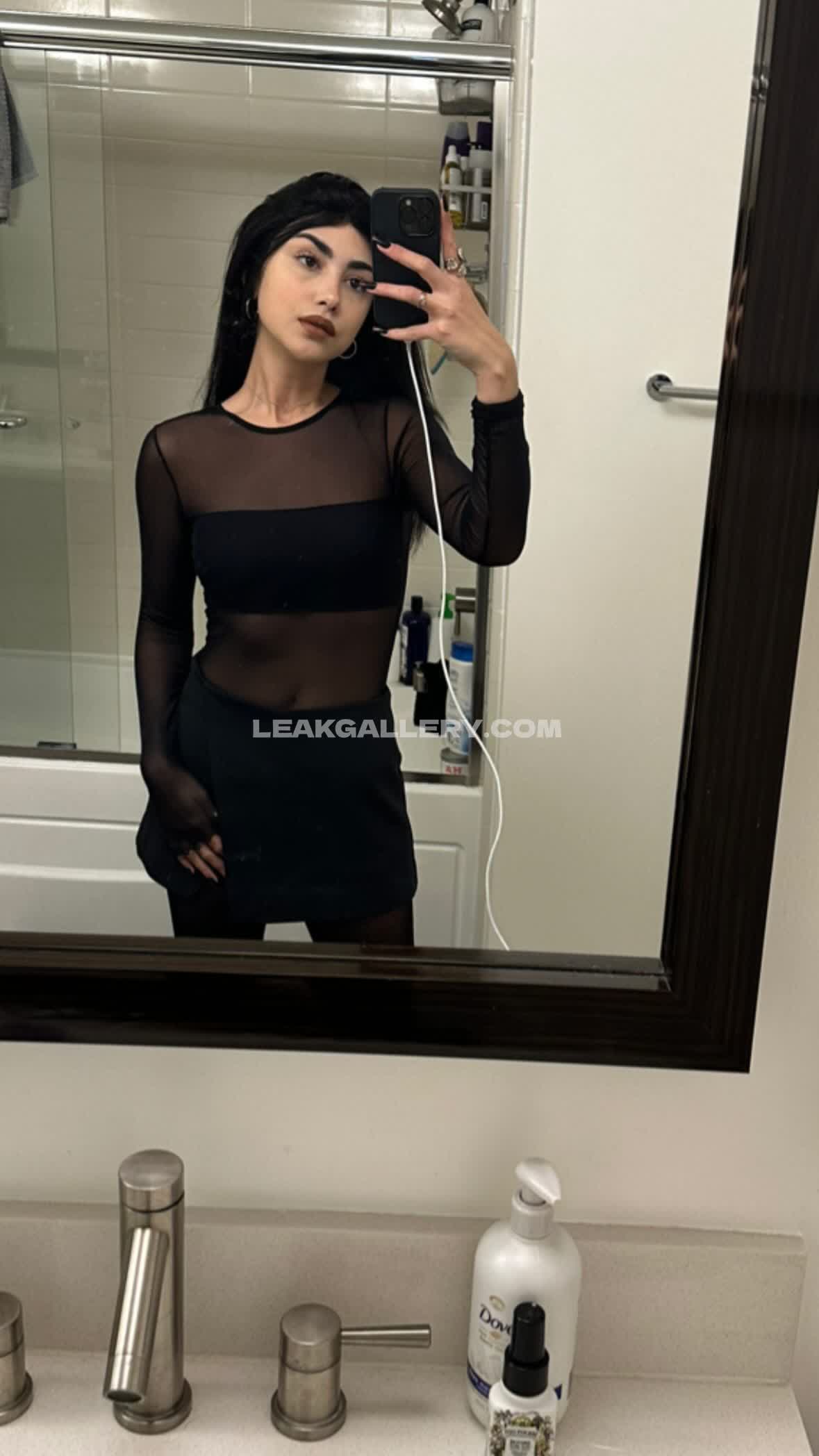 Alexamansour Exclusive Leaked Nude OnlyFans #4107583