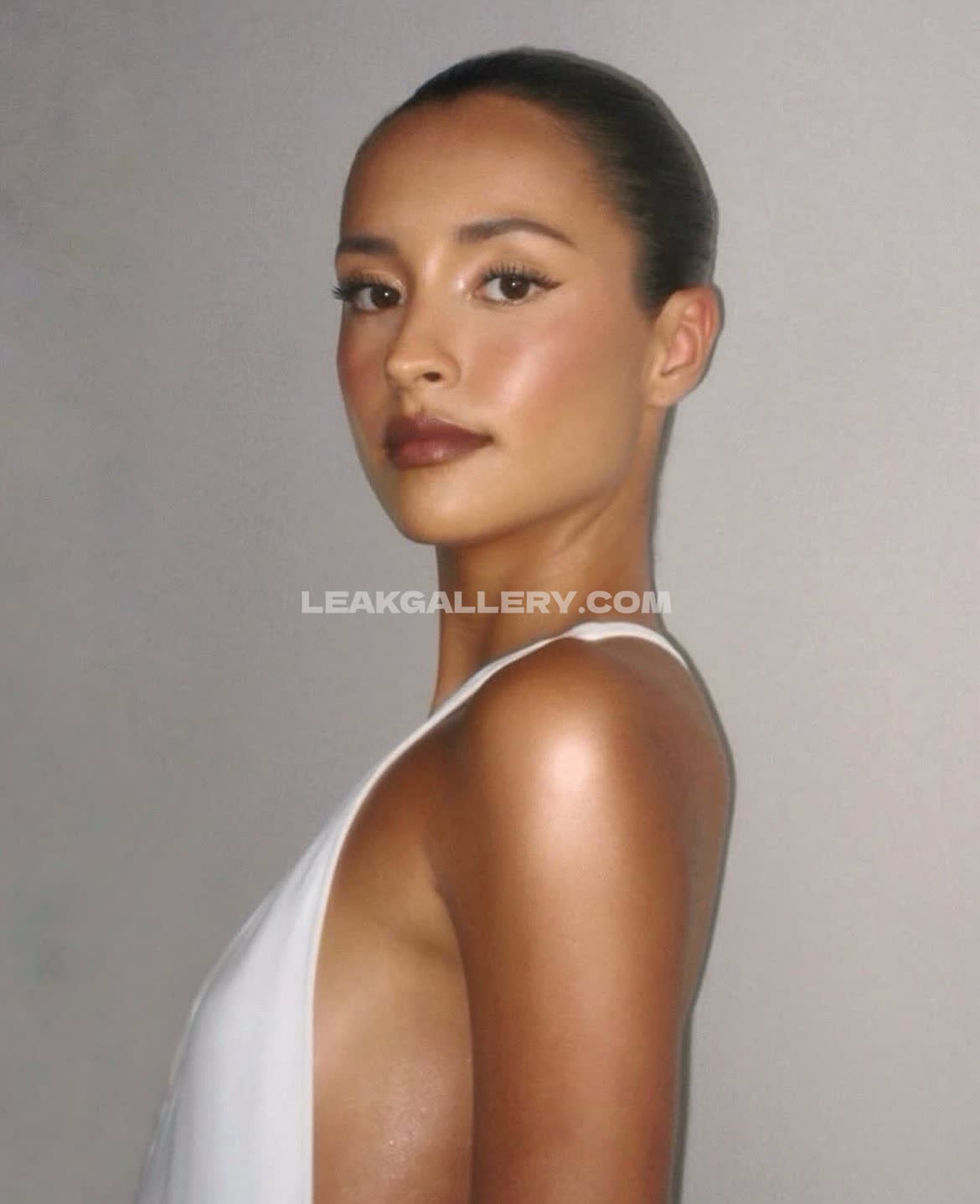 Alexandrasaintmleux Exclusive Leaked Nude OnlyFans #7901834