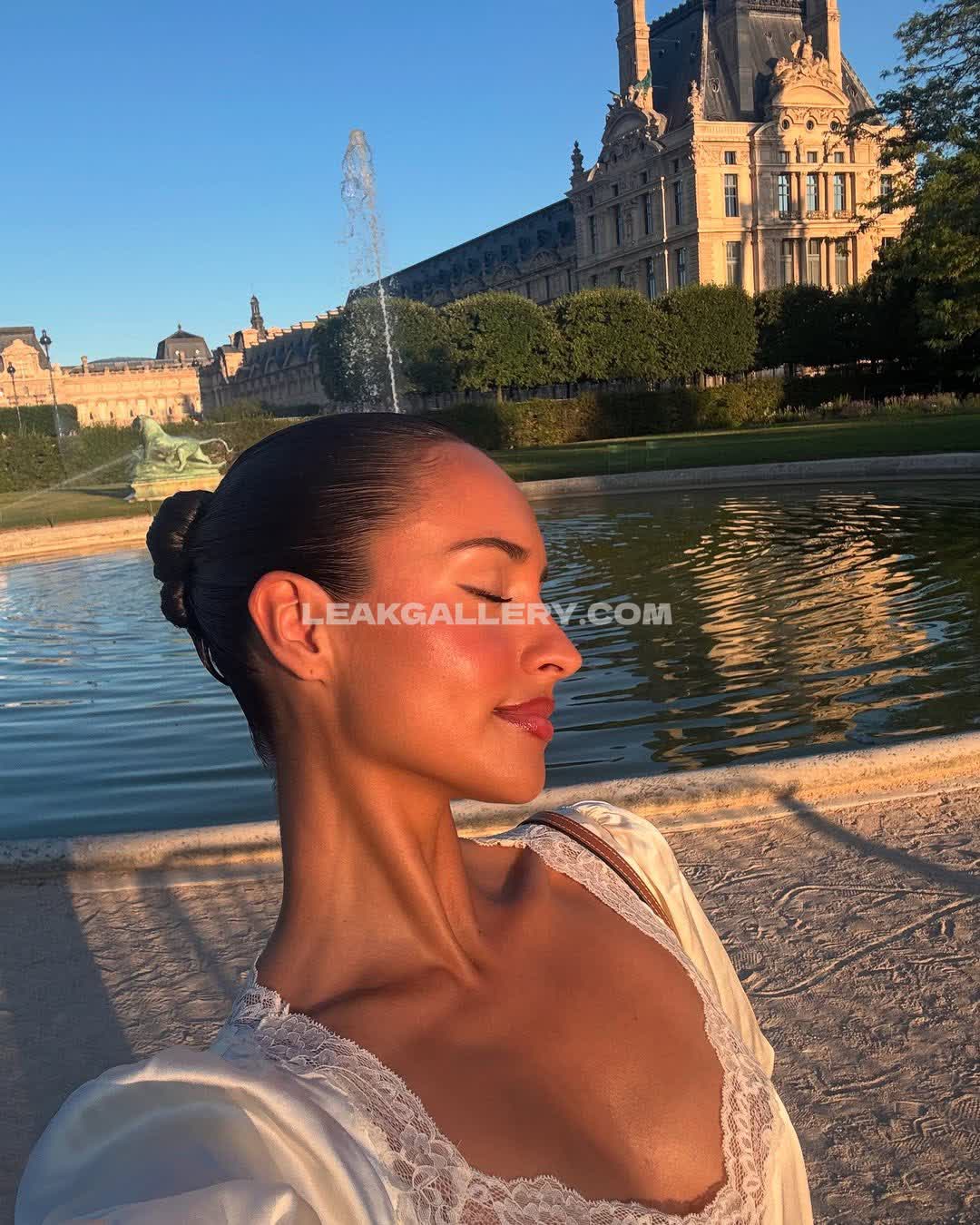Alexandrasaintmleux Exclusive Leaked Nude OnlyFans #7889327
