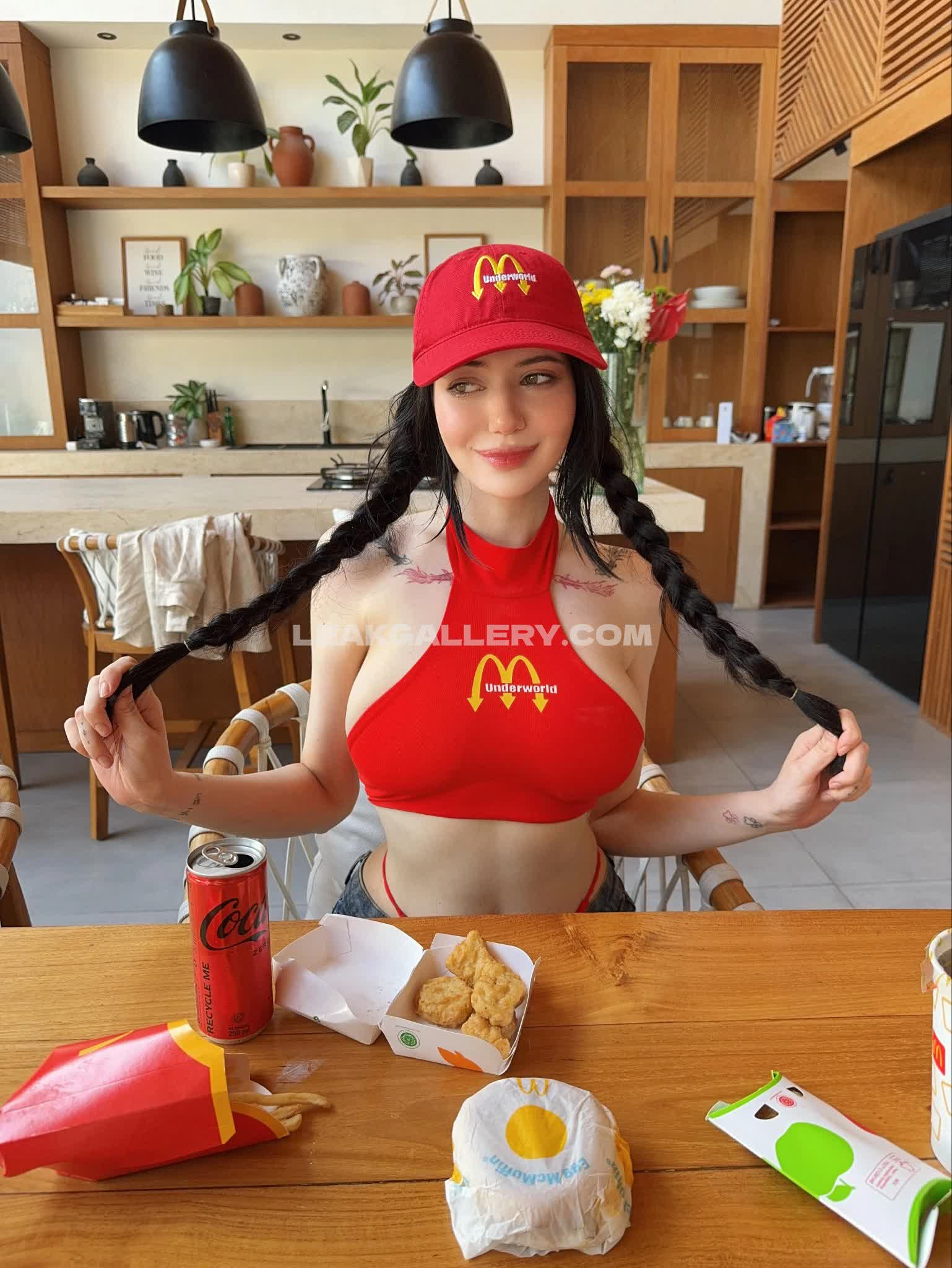 Alina_becker / alinabecker Exclusive Leaked Nude OnlyFans #4736760