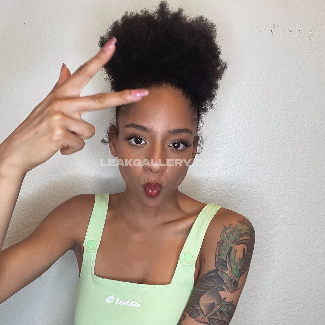 Amalaekpunobi Exclusive Leaked Nude OnlyFans #7896440