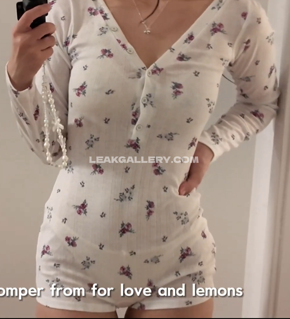 Amiechikin Exclusive Leaked Nude OnlyFans #7472472