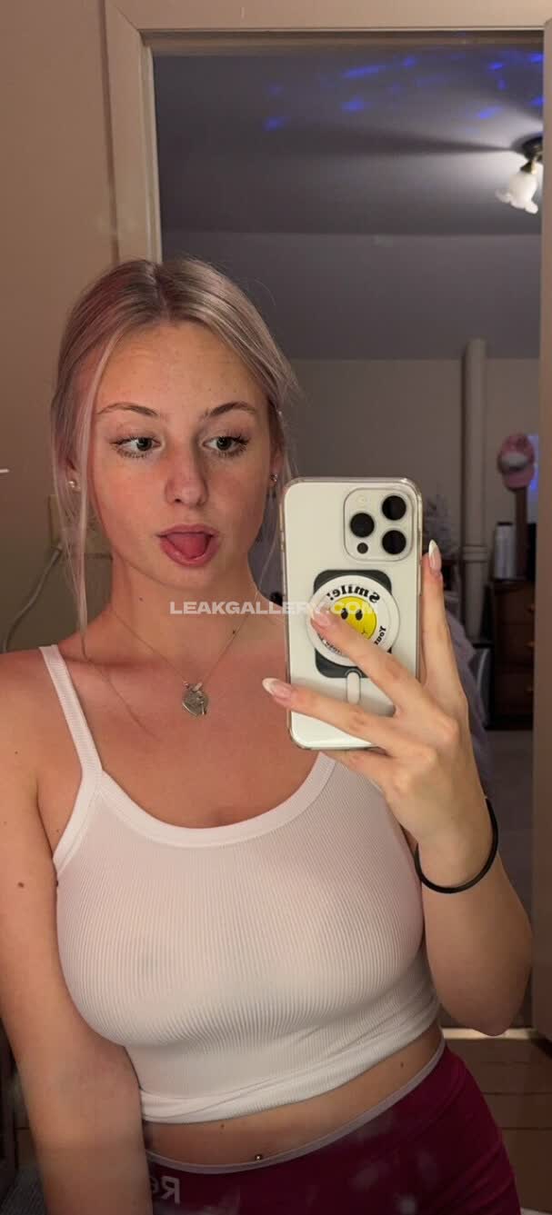 Anyatruax Exclusive Leaked Nude OnlyFans #3019113