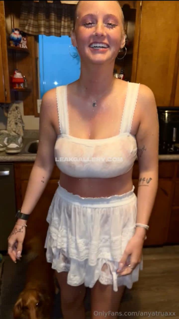 Anyatruax Exclusive Leaked Nude OnlyFans #3029567