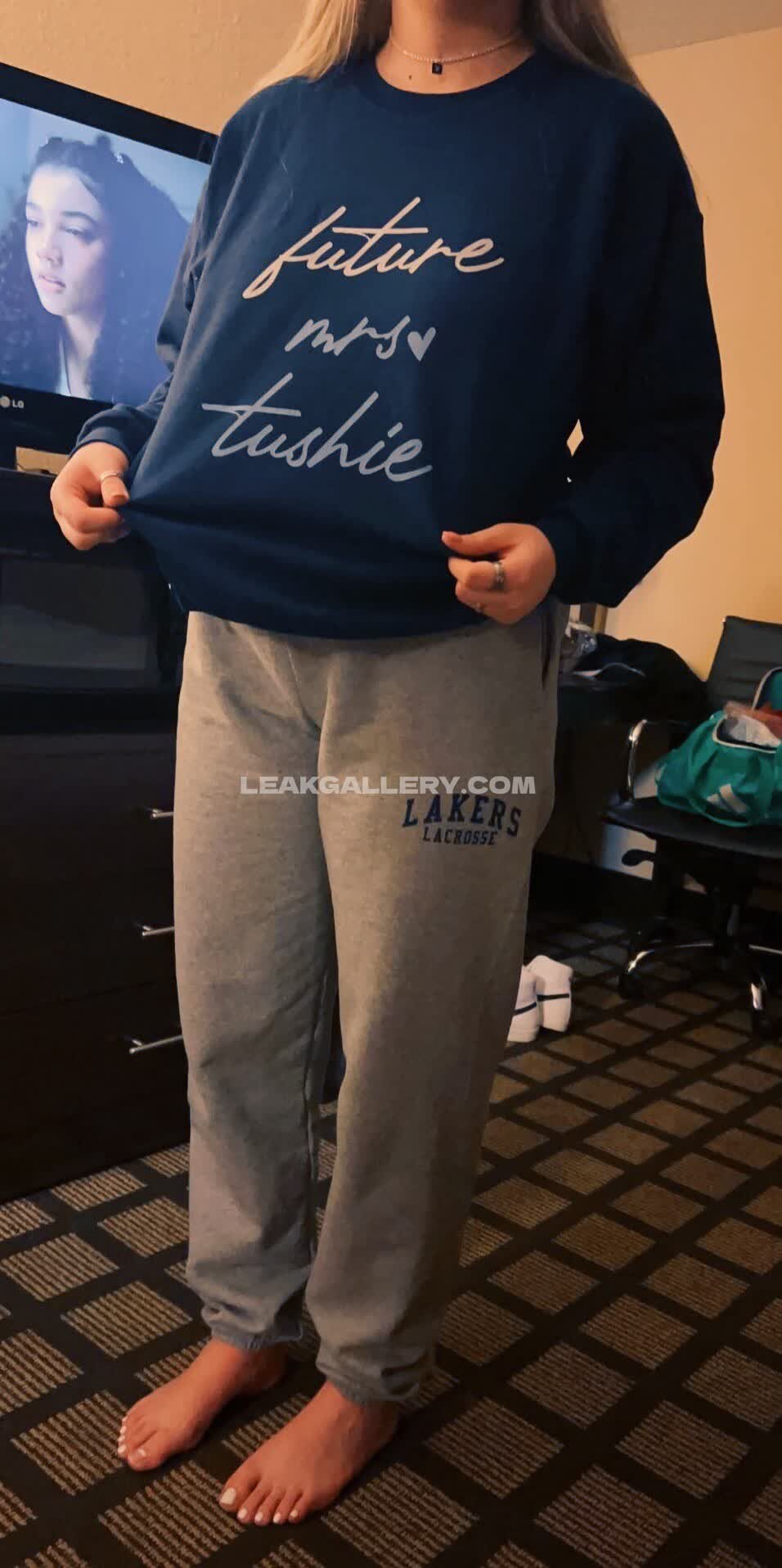 Anyatruax Exclusive Leaked Nude OnlyFans #3026772