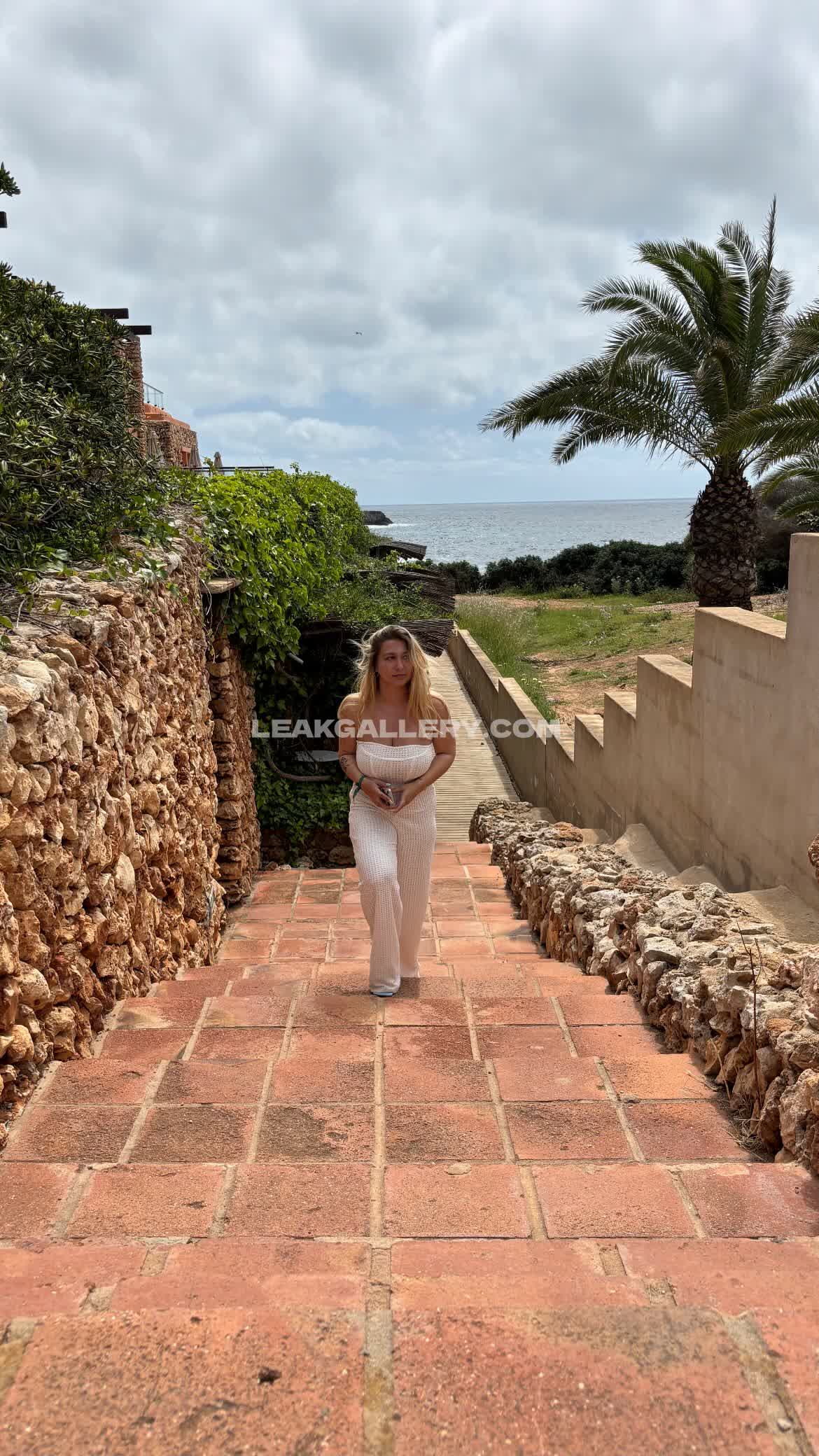 Apolineprrt Exclusive Leaked Nude OnlyFans #4313019