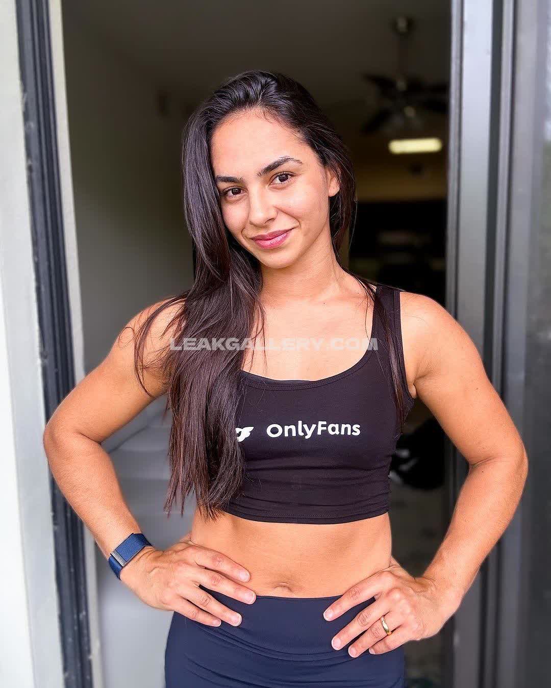 Arianelipski Exclusive Leaked Nude OnlyFans #7971512