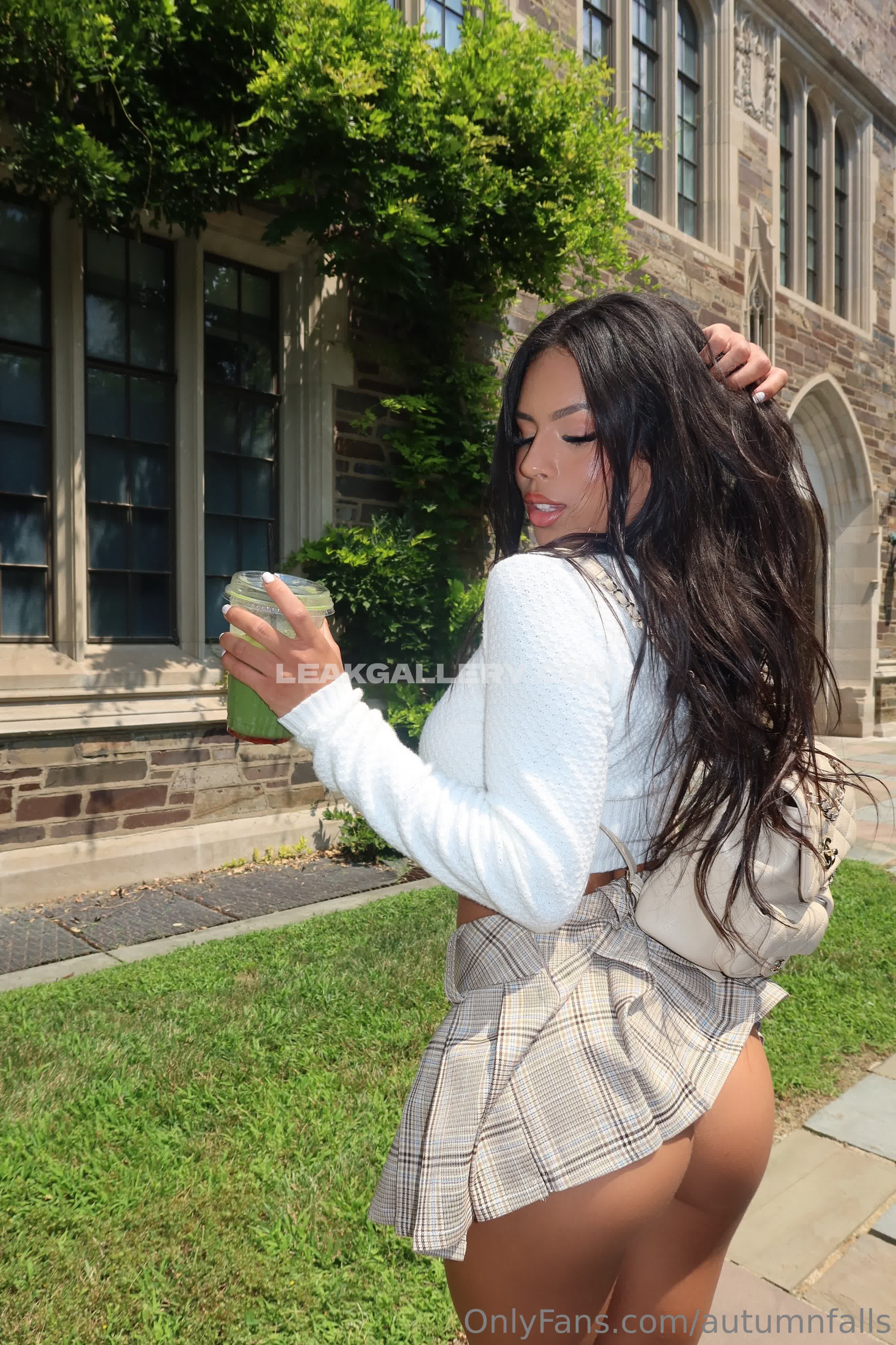 Autumnfalls / autumnfallsxxx / autumnxfalls / autumnxfallsx Exclusive Leaked Nude OnlyFans #8255046