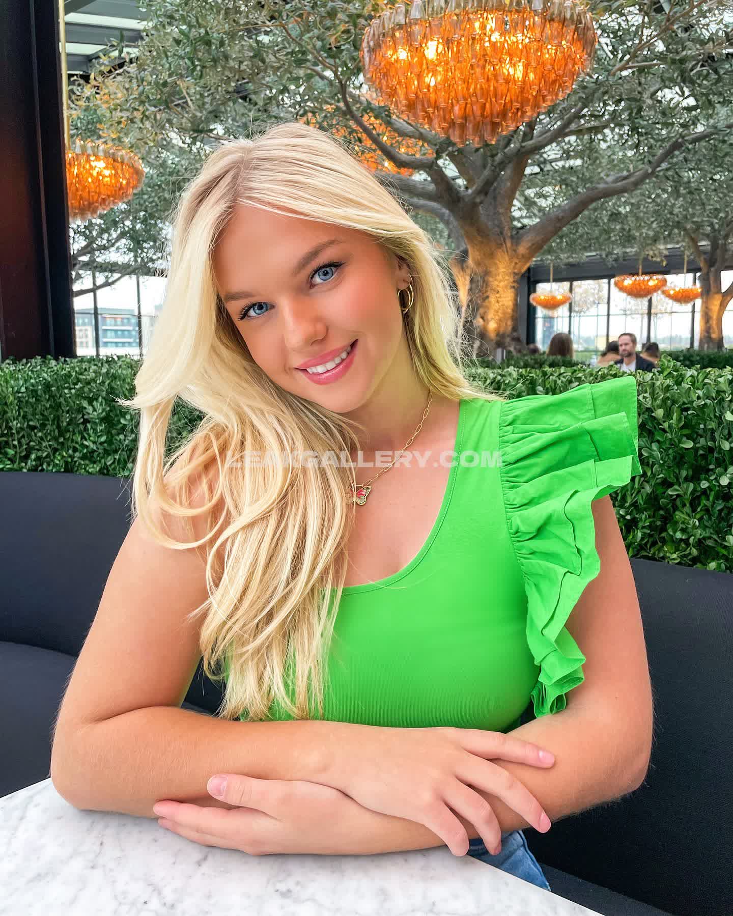 Autumnkrisher Exclusive Leaked Nude OnlyFans #6212184