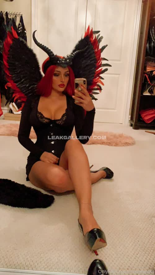 Avyannalouver Exclusive Leaked Nude OnlyFans #8026293