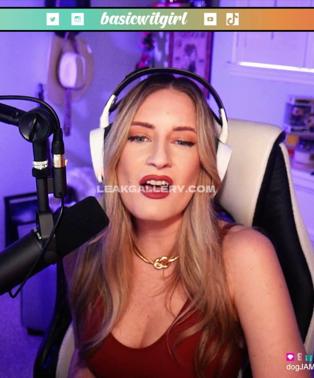 Basicwitgirl Leak OnlyFans exclusif #7920605