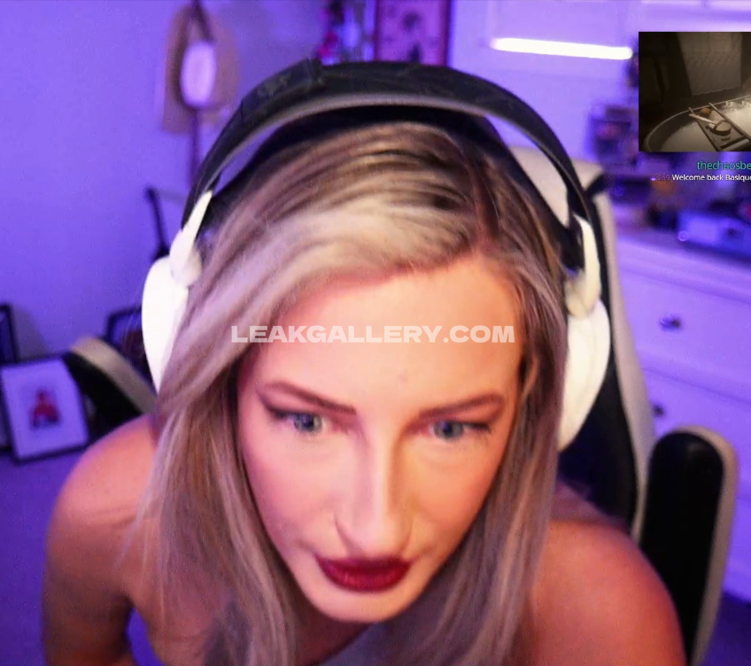 Basicwitgirl Exclusive Leaked Nude OnlyFans #7921067