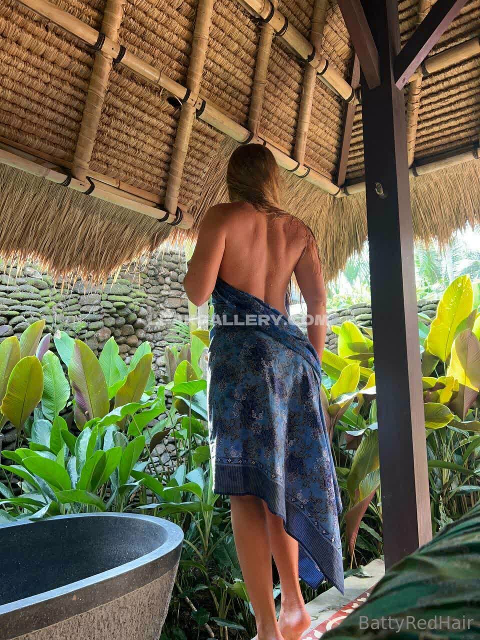 Battyredhair Exclusive Leaked Nude OnlyFans #2961907