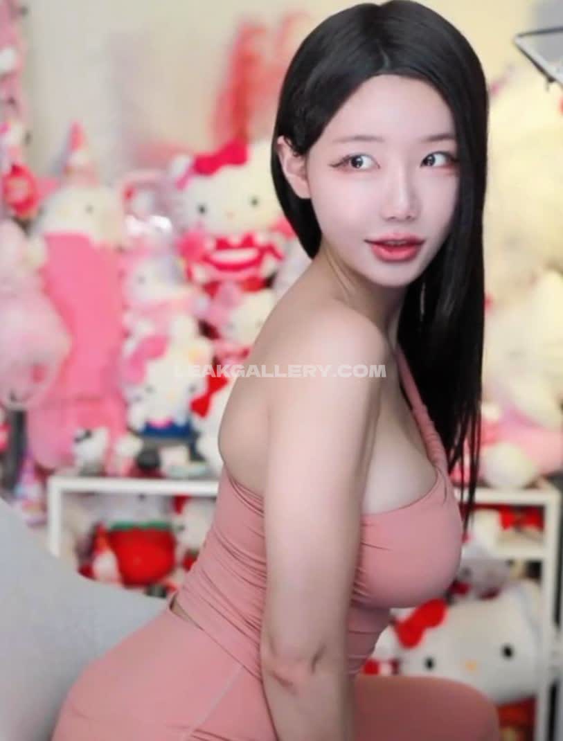 Berry_is_blooming Exclusive Leaked Nude OnlyFans #7736013