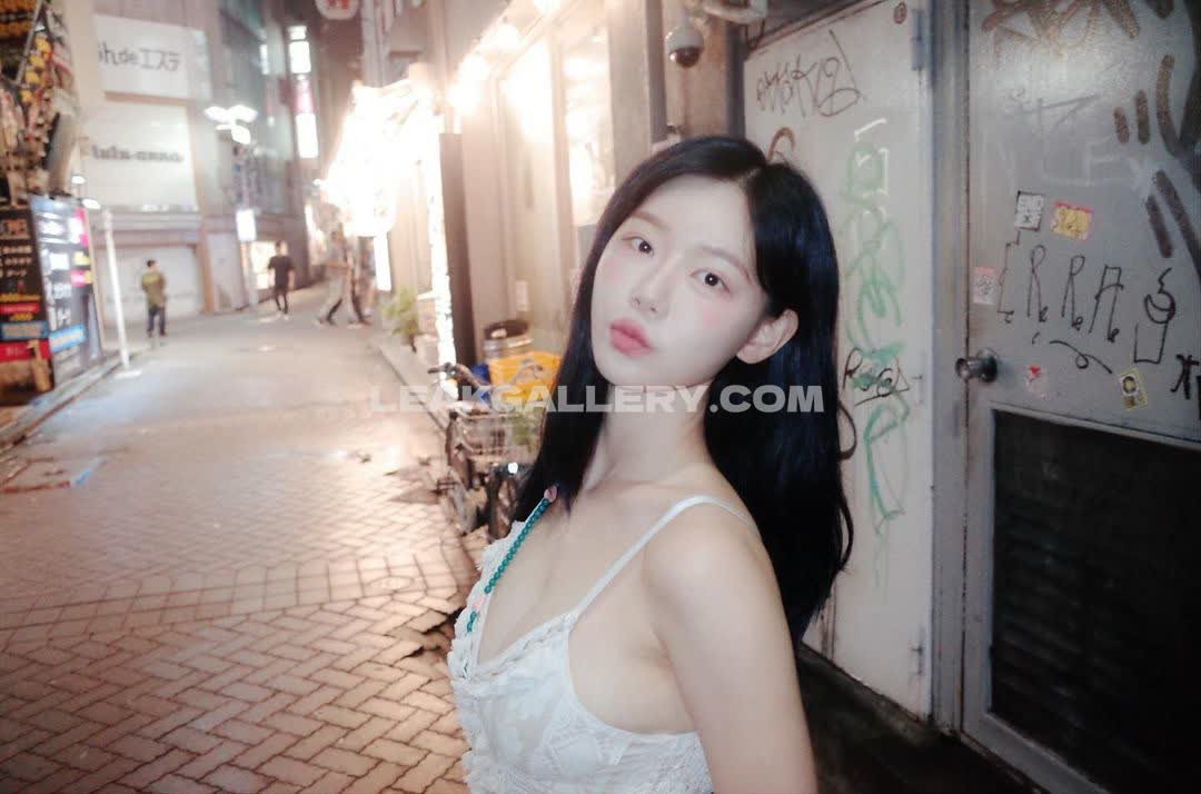Berry_is_blooming Exclusive Leaked Nude OnlyFans #7734917