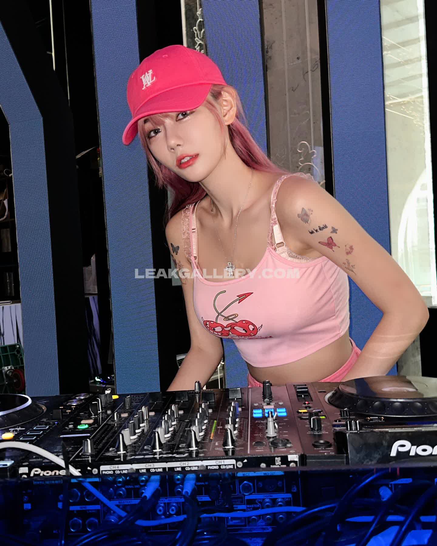 Berry_is_blooming Exclusive Leaked Nude OnlyFans #7734559