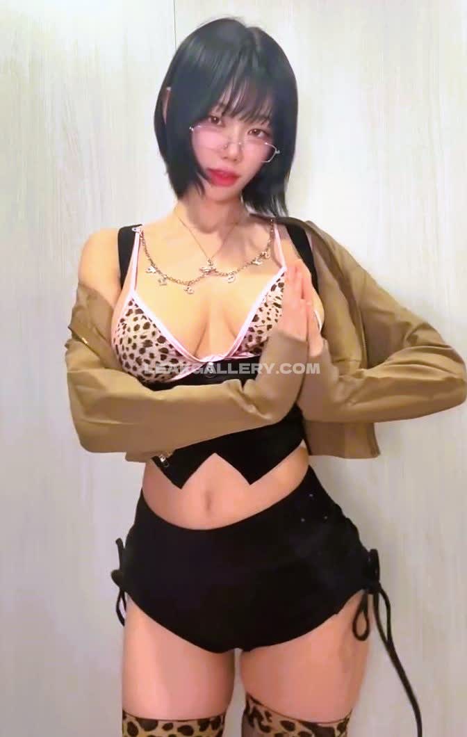 Berry_is_blooming Exclusive Leaked Nude OnlyFans #7732992