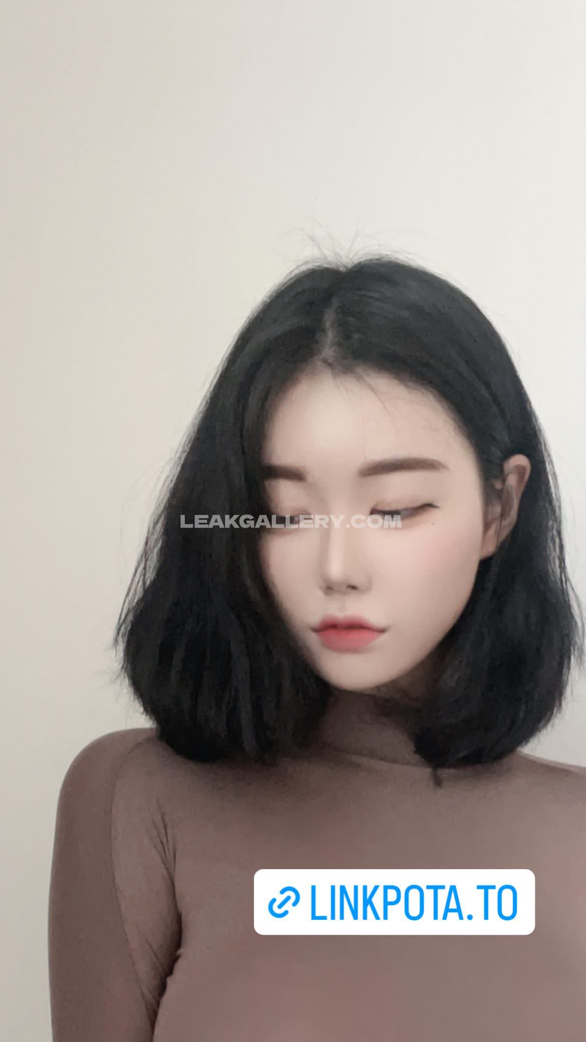 Berry_is_blooming Exclusive Leaked Nude OnlyFans #7734402