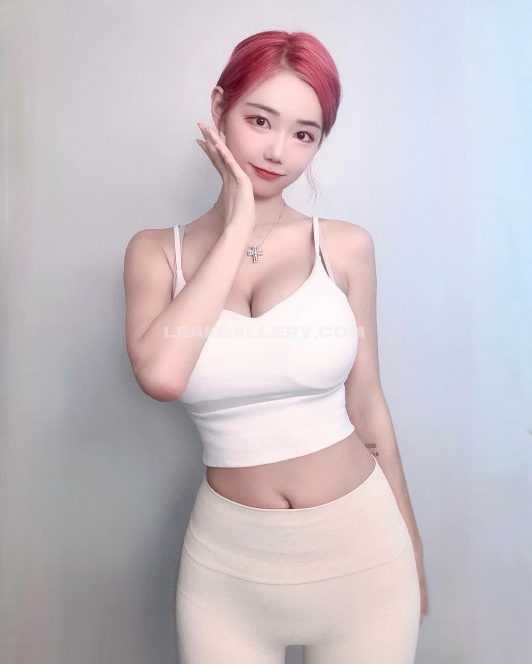Berry_is_blooming Exclusive Leaked Nude OnlyFans #7737850