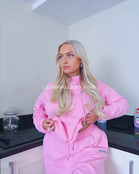 Beth_a_riva Exclusive Leaked Nude OnlyFans #7774403
