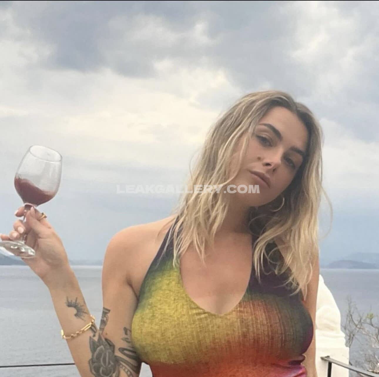 Beth_mccoll Exclusive Leaked Nude OnlyFans #7718534