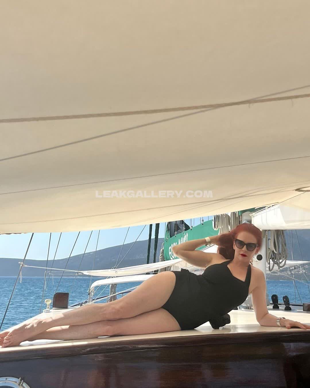 Betonyvernon Exclusive Leaked Nude OnlyFans #6613481