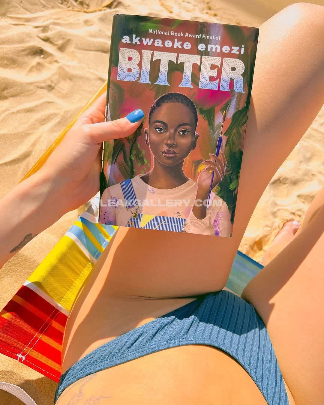 Bookswithbrittany_ Exclusive Leaked Nude Onlyfans #8149387