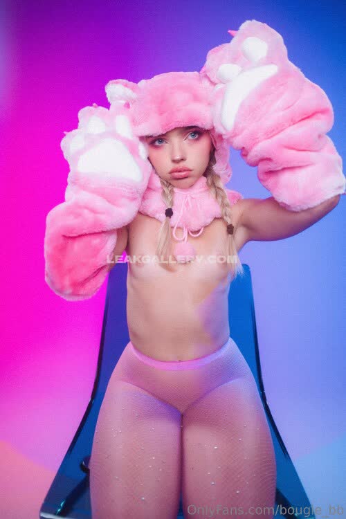 Bougiebb / bougie_bb Exclusive Leaked Nude OnlyFans #8123975