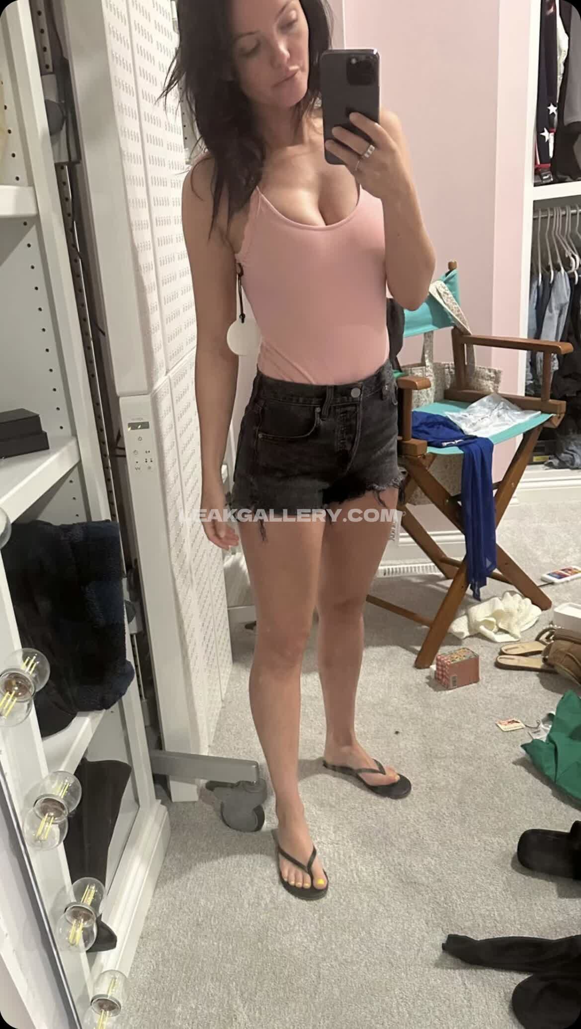 Brittneyatwood Exclusive Leaked Nude OnlyFans #7812279