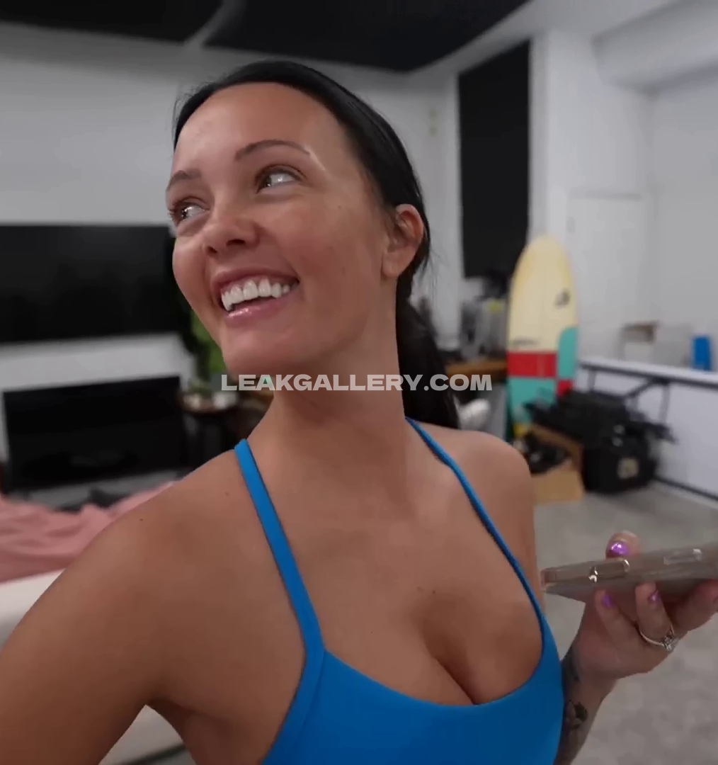 Brittneyatwood Exclusive Leaked Nude OnlyFans #7815220