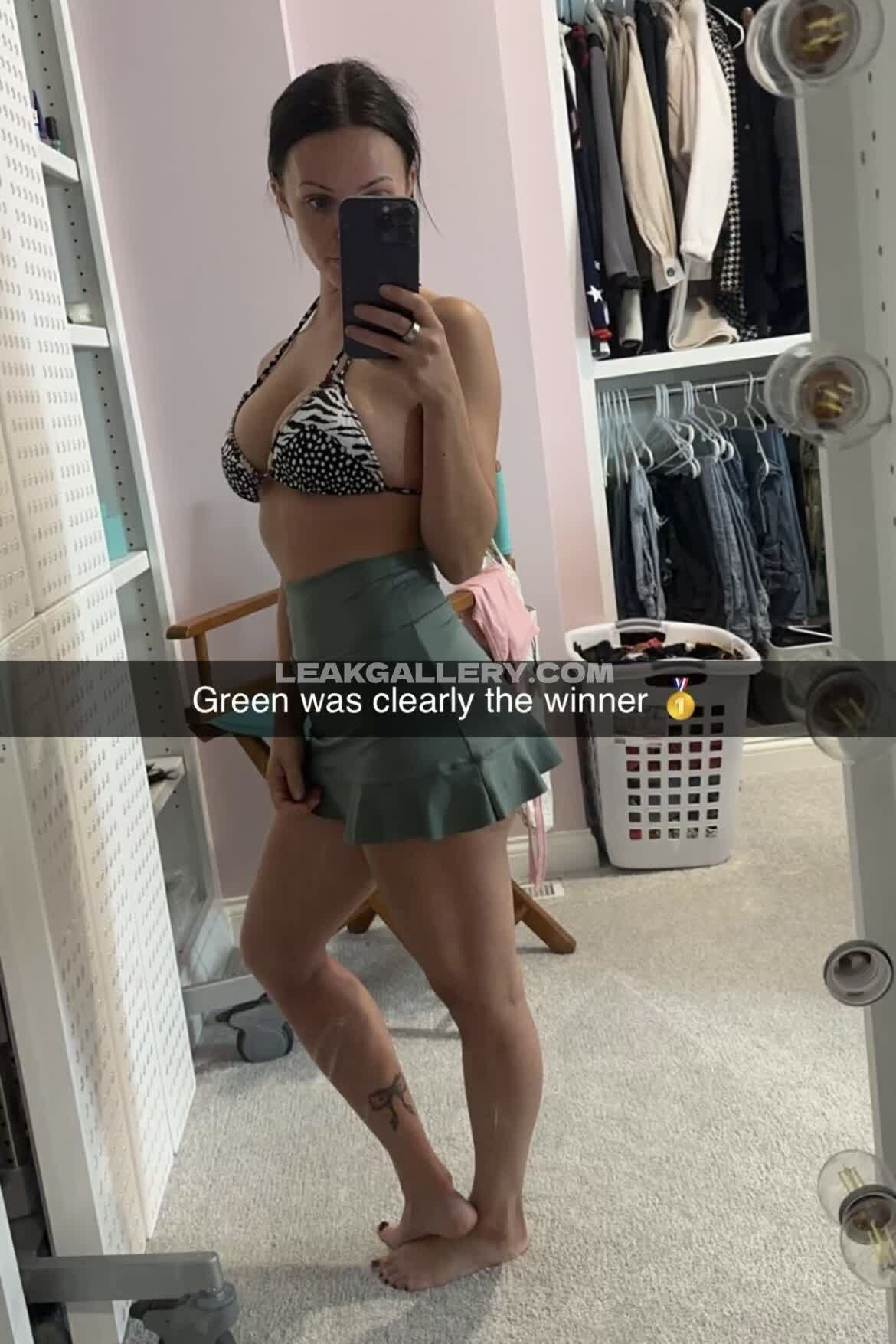 Brittneyatwood Exclusive Leaked Nude OnlyFans #7815899