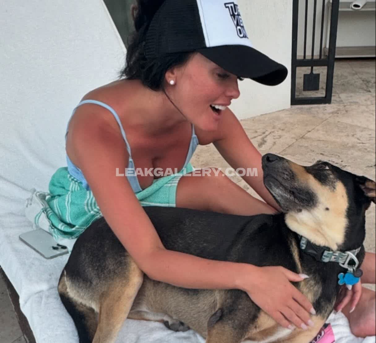 Brittneyatwood Exclusive Leaked Nude OnlyFans #7815652