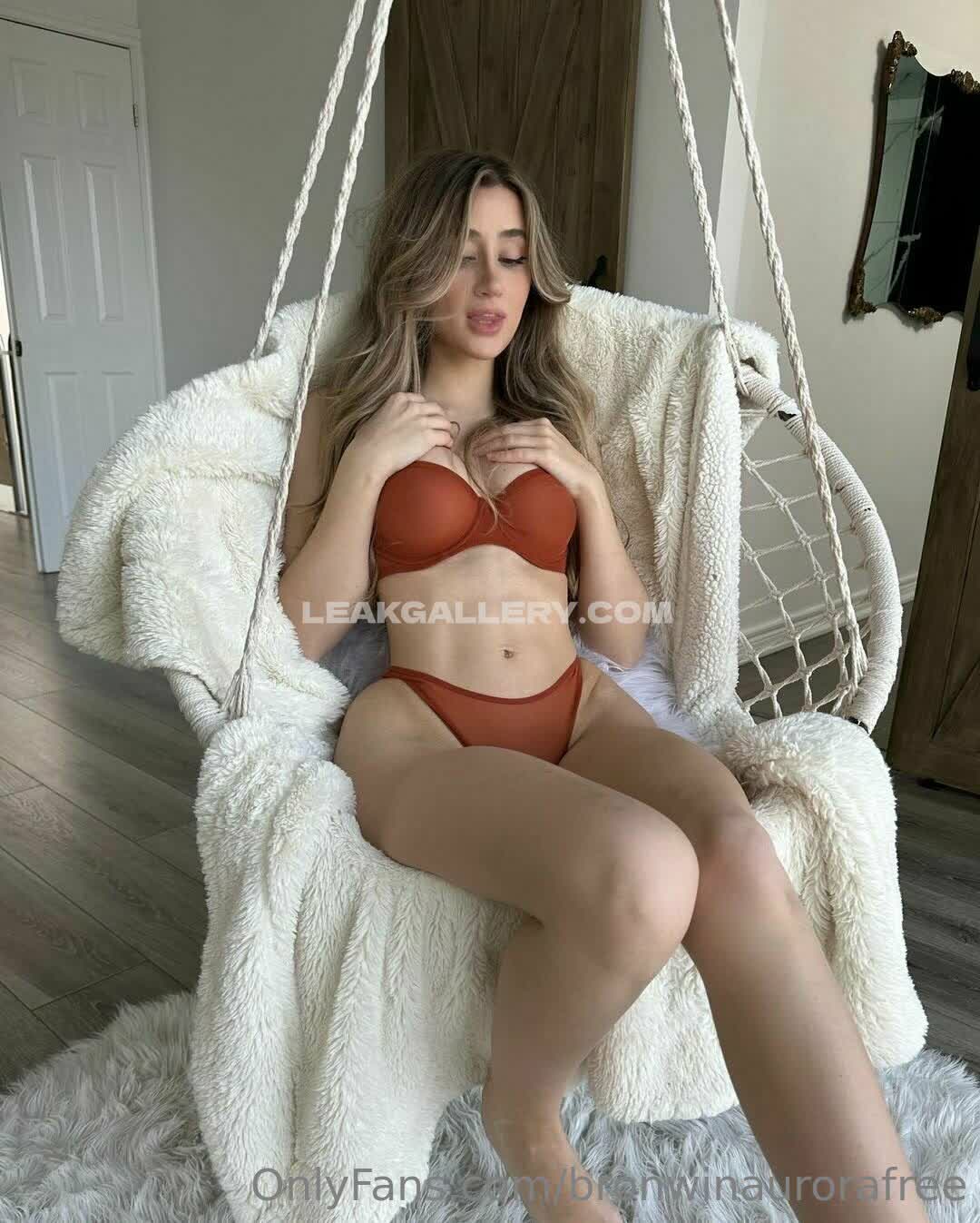 Bronwinaurora / bronwinauroua Exclusive Leaked Nude OnlyFans #4546628