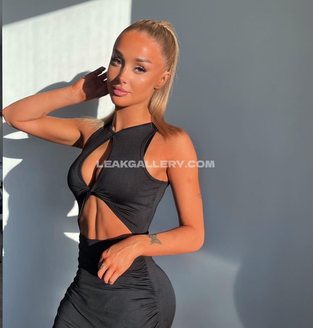 Brynhildurgunnlaugs / brynhildurgunnlaugss Exclusive Leaked Nude OnlyFans #7865275